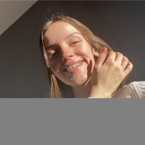 Maelle - Prof d'anglais - Saint-Genès-Champanelle