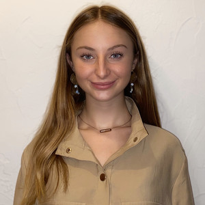 Carla - Prof de sciences sociales - Cannes
