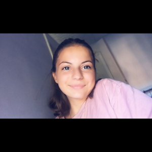 Célia - Prof d'aide aux devoirs - Méry-sur-Marne