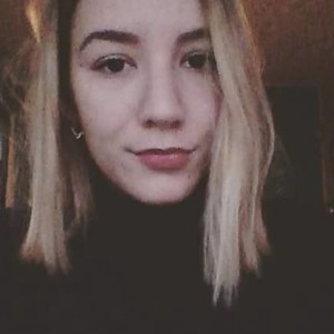 Julie - Prof de maths - Lille (Lomme)