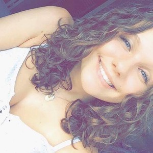 Emma - Prof de français - La Norville