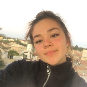 Liya - Prof d'aide aux devoirs - Fontainebleau