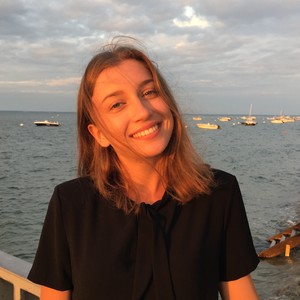 Chloé - Prof d'aide aux devoirs - Mons