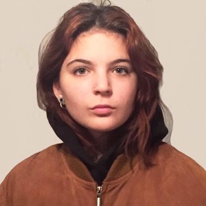 Louna - Prof d'anglais - Paris