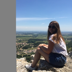 Vanina - Prof d'aide aux devoirs - Bagnols-sur-Cèze