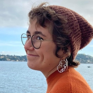 Léonie - Prof d'aide aux devoirs - Menton