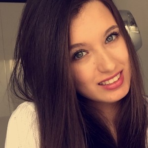 Chloé - Prof d'aide aux devoirs - Courbevoie