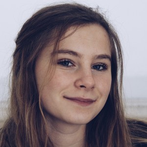 Zoe - Prof d'aide aux devoirs - La Rochelle