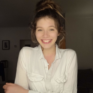 Tracy - Prof de couture - Blois