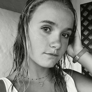 Ines - Prof de soutien scolaire - Cassis