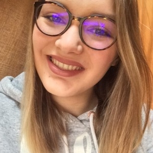 Manon - Prof d'anglais - Loeuilly