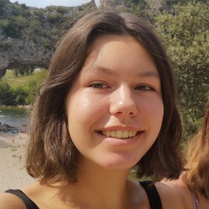 Lucie - Prof de maths - Montigny-le-Bretonneux