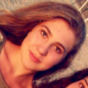 Inès - Prof de maths - Paris