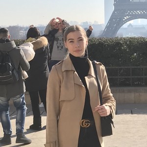 Charlotte - Prof de méthodologie - Lanester