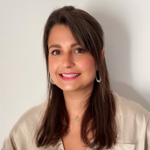 Roxane - Prof de sage-femme - Paris