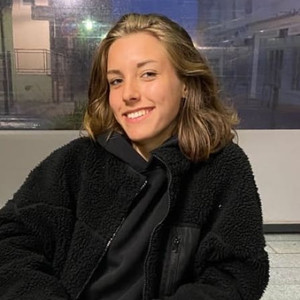 Léa - Prof de maths - Houilles