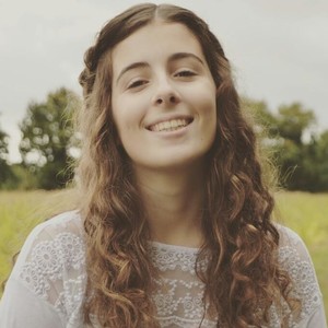 Léonie - Prof d'anglais - Boufféré