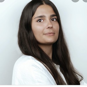 Emilie - Prof de maths - Besançon