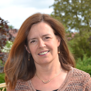 Isabelle - Prof de droit civil - Liège