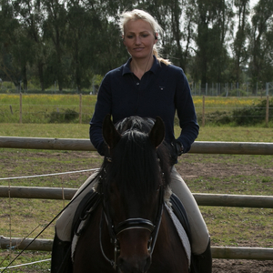 Marie - Prof d'équitation - Vercel-Villedieu-le-Camp