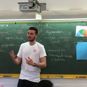 Léo - Prof de natation - Saze