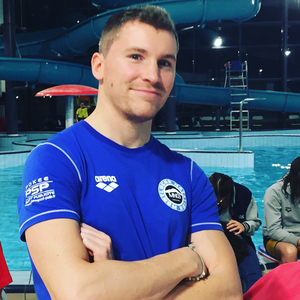 Kevin - Prof de natation - Bassens