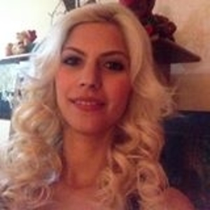Elisabetta - Prof de grec moderne - Paris