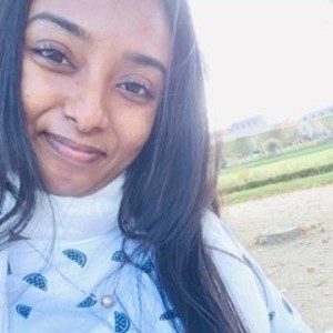 Sithumini - Prof d'anglais - Marly-le-Roi