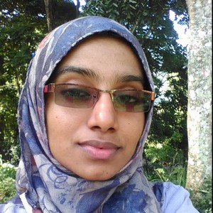 Shereen - Prof de littérature - Reservoir