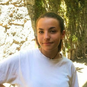 Erine - Prof d'aide aux devoirs - Meximieux