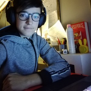 James - Prof de jeux vidéo - Paris