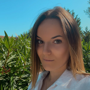 Juliette - Prof d'aide aux devoirs - Sainte-Valière