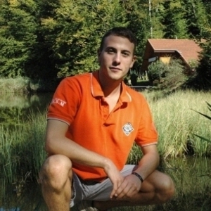 Angelo - Prof de physique - chimie - Viroflay