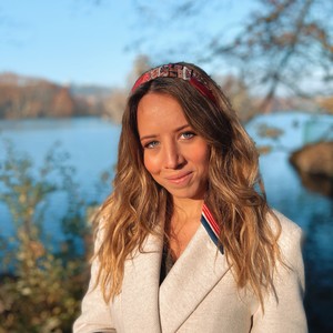 Chloé - Prof de droit - Lyon