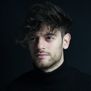 Mattia - Prof d'histoire - géo - Roma