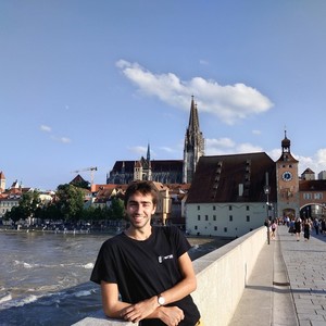 Louis - Prof de maths - Lyon