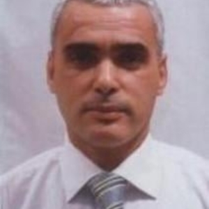 AZEDDINE - Prof de biologie - Paris