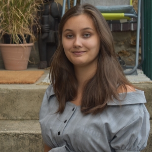 Rebecca - Prof de maths - Créteil