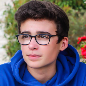 Julien - Prof de maths - Châtellerault