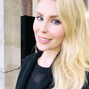 Anastasia - Prof de compréhension écrite - portugais - Paris