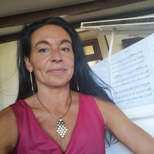 Stéphanie - Prof de piano - Ségry
