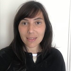 Alexandra - Prof de droit civil - Paris 15e