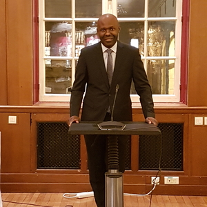 Joseph - Prof de dissertation - Paris