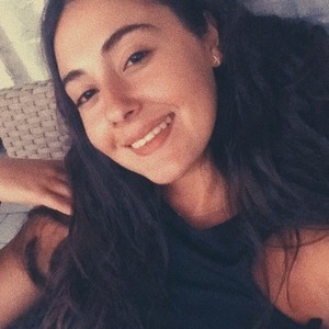 Farah - Prof de maths - La Celle-sous-Gouzon