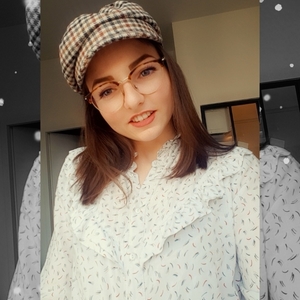 Coralie - Prof d'initiation informatique - Villeurbanne