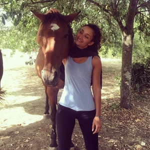 Leïla - Prof d'équitation - Échenon