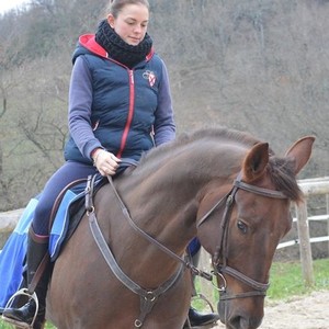 Adeline - Prof d'équitation - Villefranche-sur-Saône