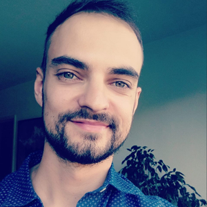 Simon - Prof de montage vidéo - Lille