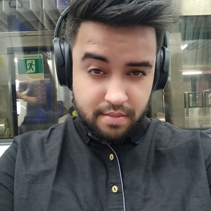 Aakash - Prof d'anglais - La Rochelle