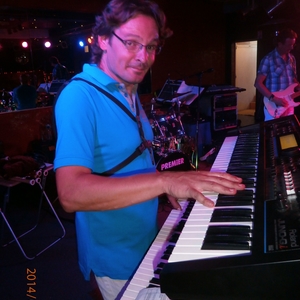 Denis - Prof de piano - Lavergne